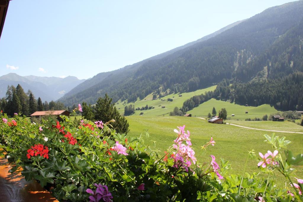 Haus Mader Hotel Trins Kültér fotó